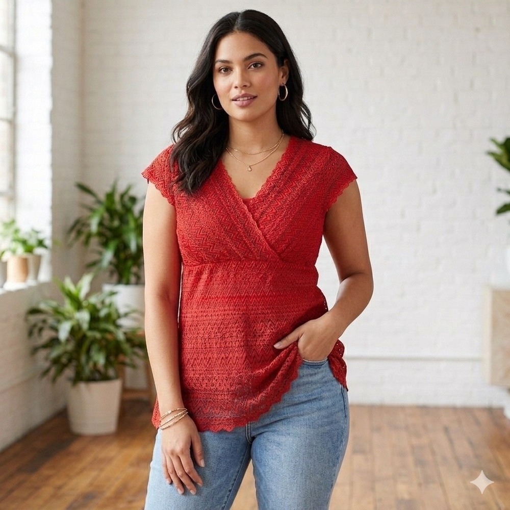 New York & Company Red Lace Empire Waist Surplice V-Neck Cap‎ Sleeve Top Medium